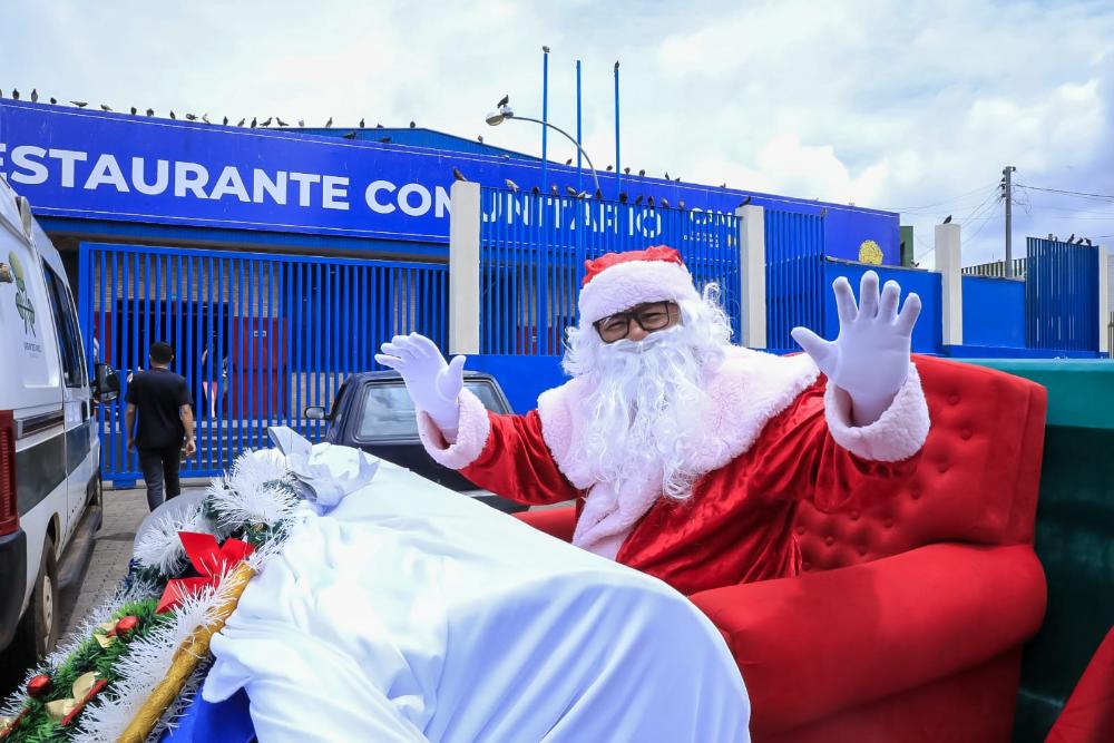 Capa da notícia: Restaurante Comunitário do Gama serve 3,5 mil refeições durante o Nosso Natal 2025